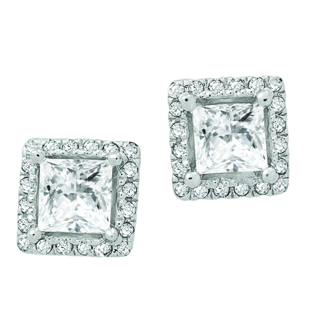 Princess Cut Diamond Earring