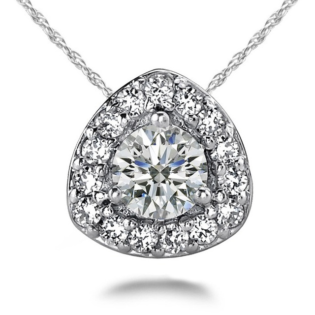 DIAMOND HALO PENDANT