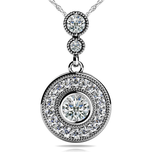 DIAMOND HALO PENDANT