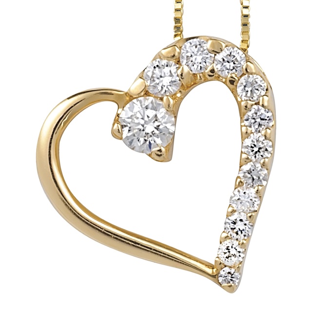 12 Diamond Heart Shaped Pendant